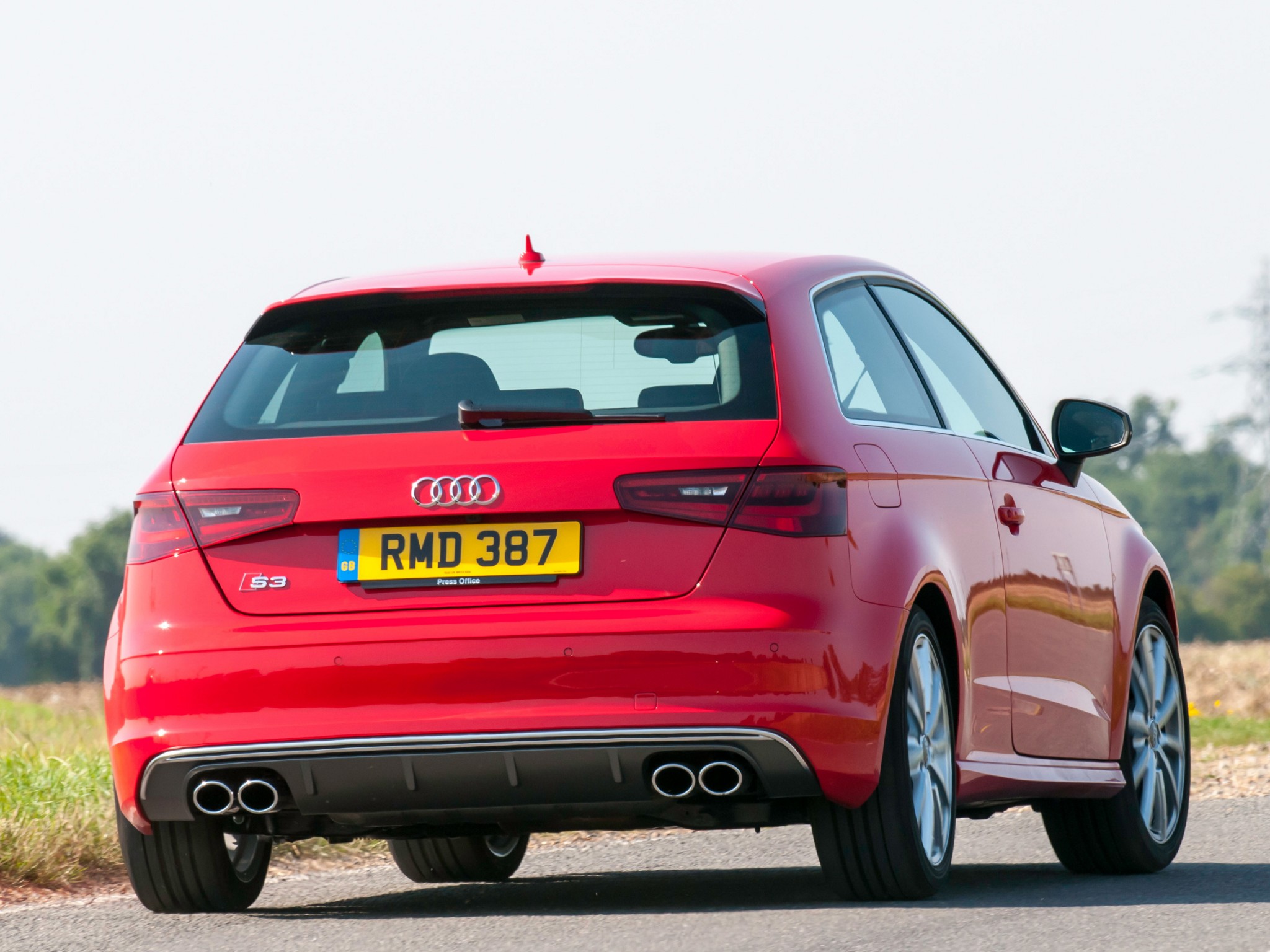 Audi S3 photo 46