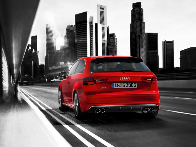 Audi S3 photo 2