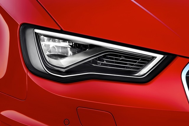 Audi S3 photo 24