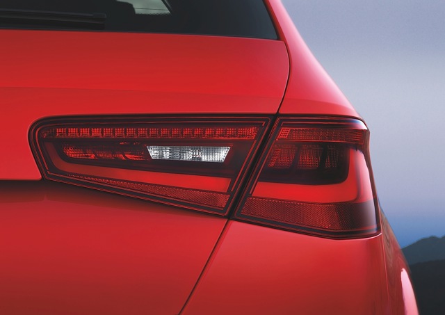 Audi S3 photo 25