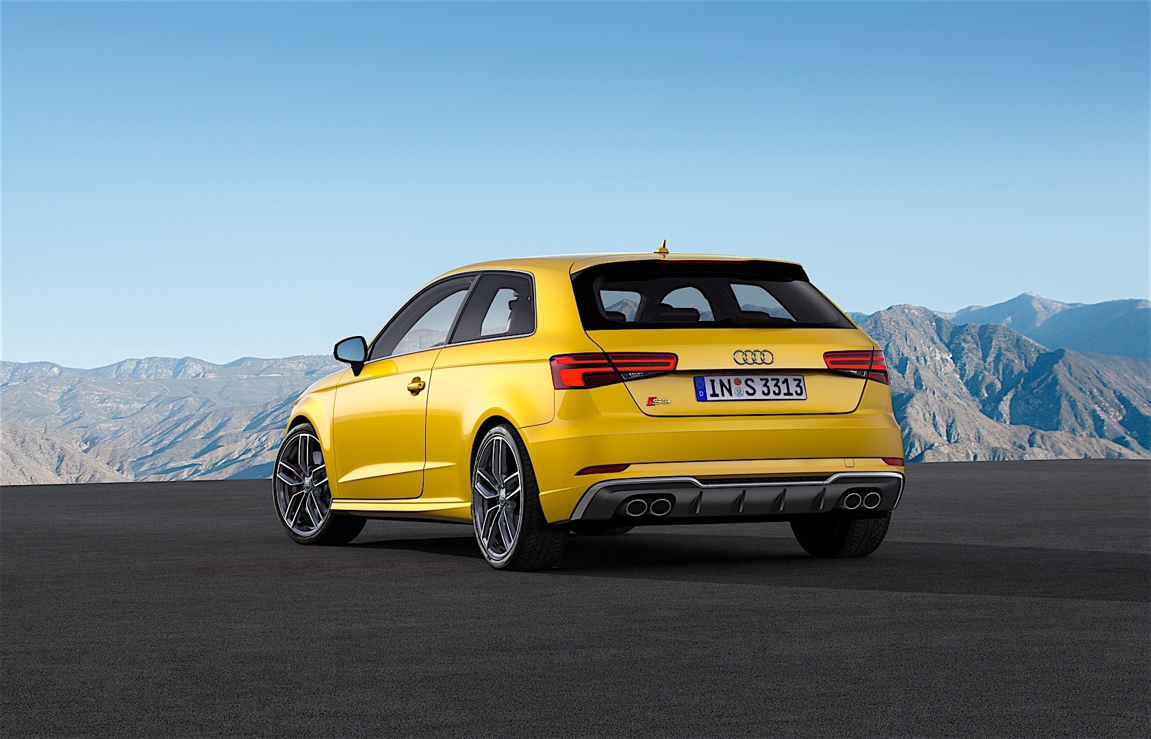 Audi S3 photo 9