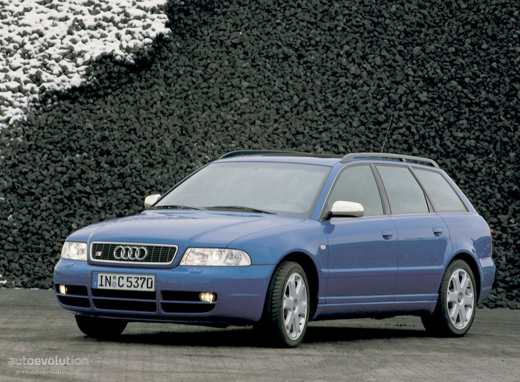 Audi S4 Avant photo 7