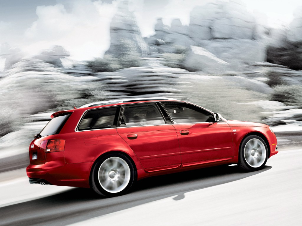 Audi S4 Avant photo 5