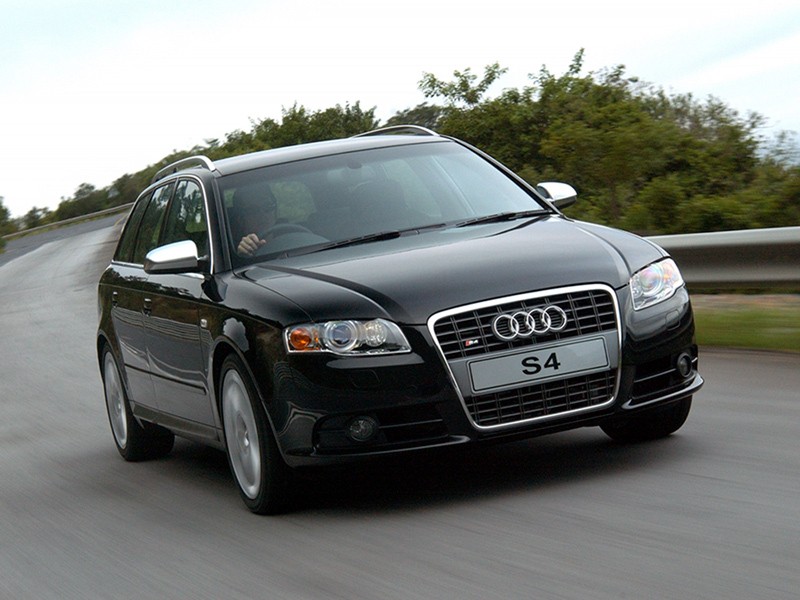 Audi S4 Avant photo 13