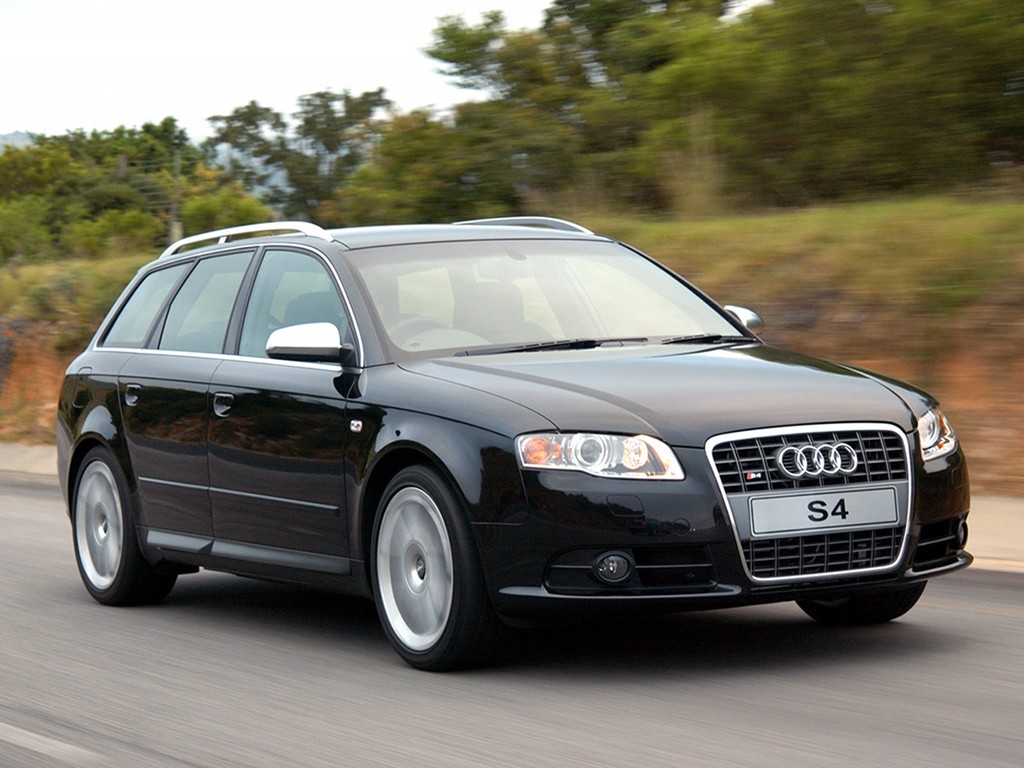 Audi S4 Avant photo 14