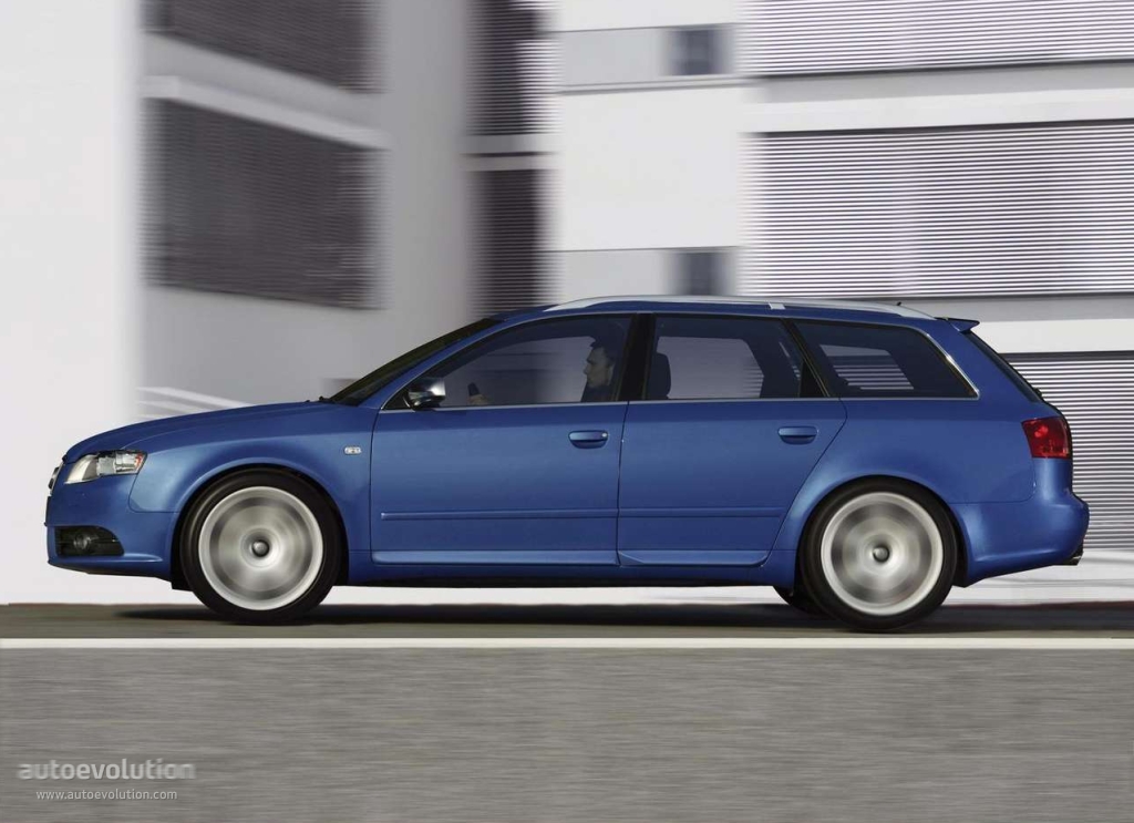 Audi S4 Avant photo 3