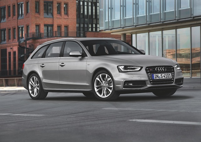 Audi S4 Avant photo 13