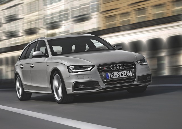 Audi S4 Avant photo 14