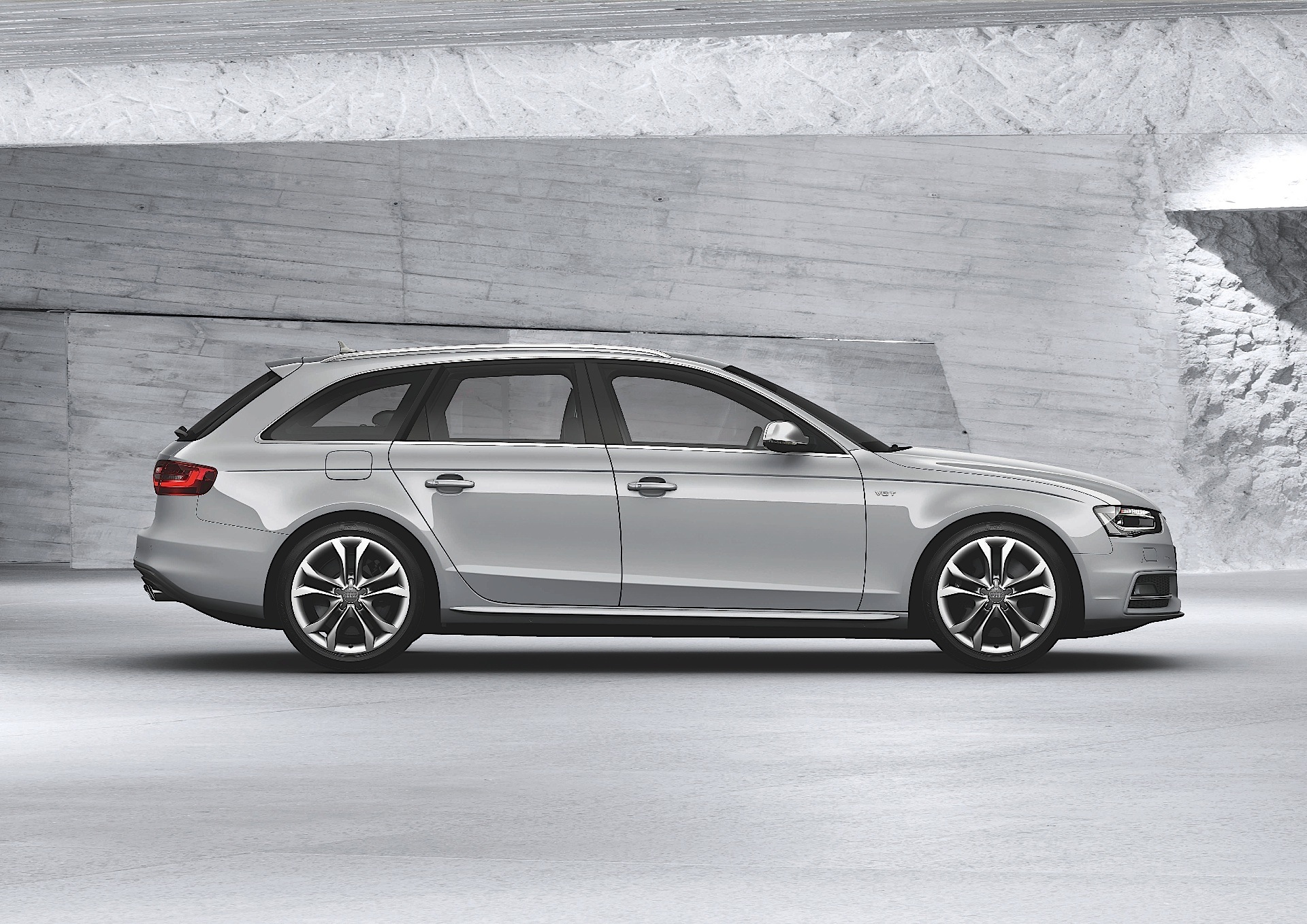 Audi S4 Avant photo 3