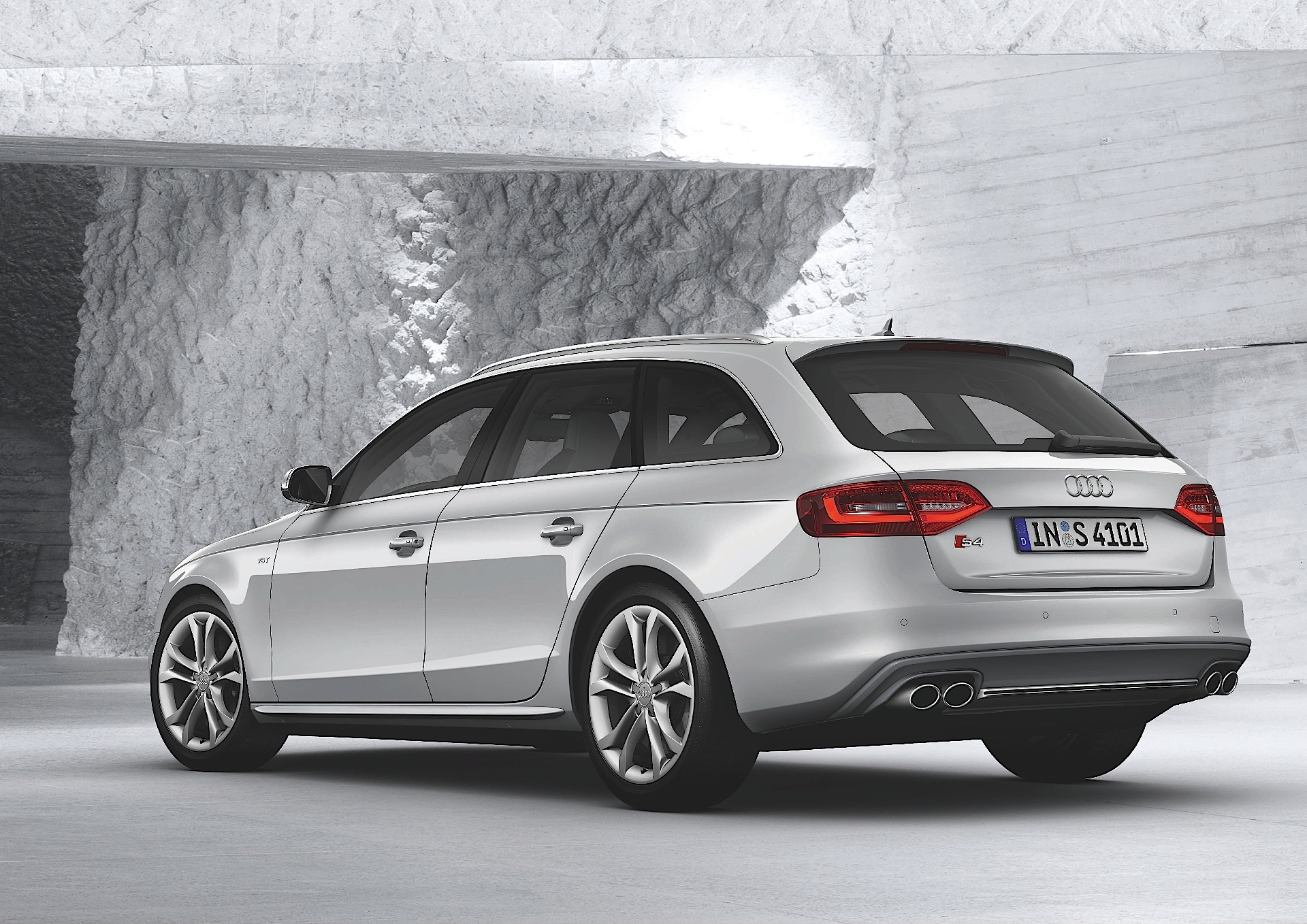 Audi S4 Avant photo 4