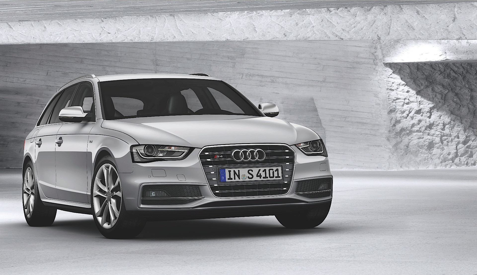 Audi S4 Avant photo 5