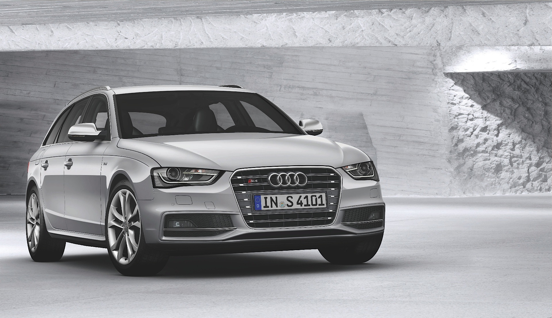 Audi S4 Avant photo 2