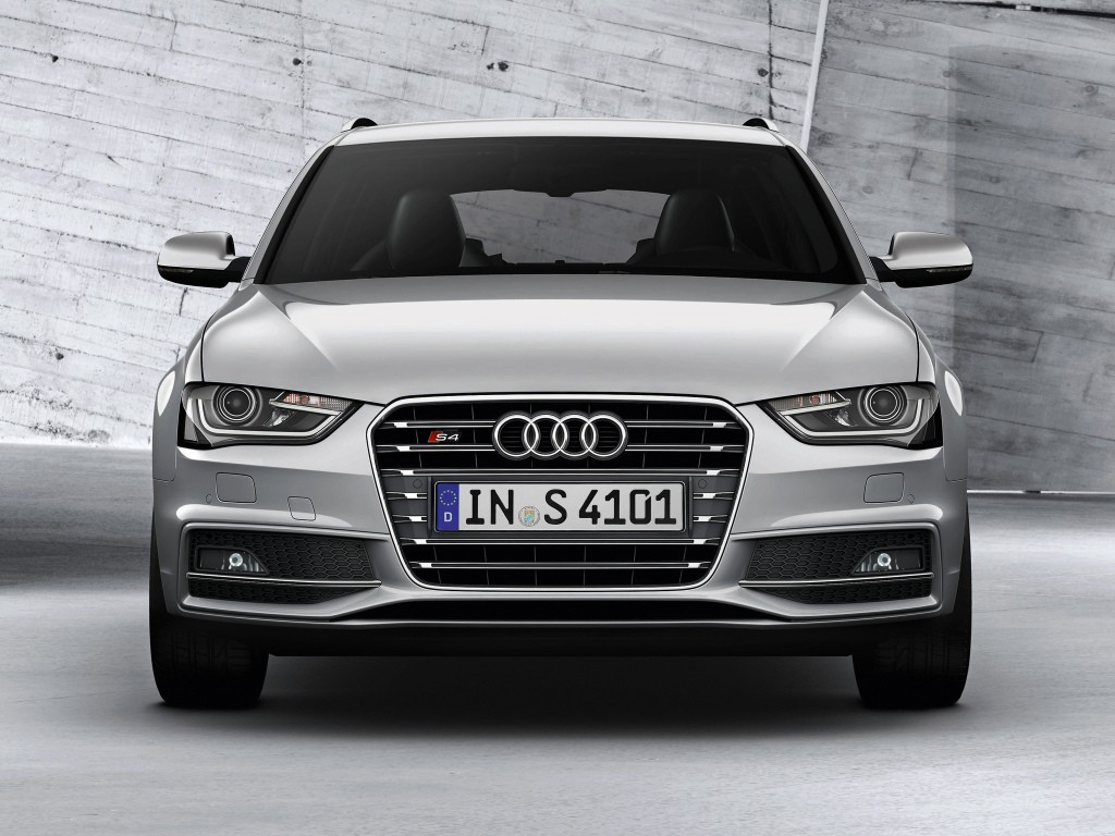 Audi S4 Avant photo 18