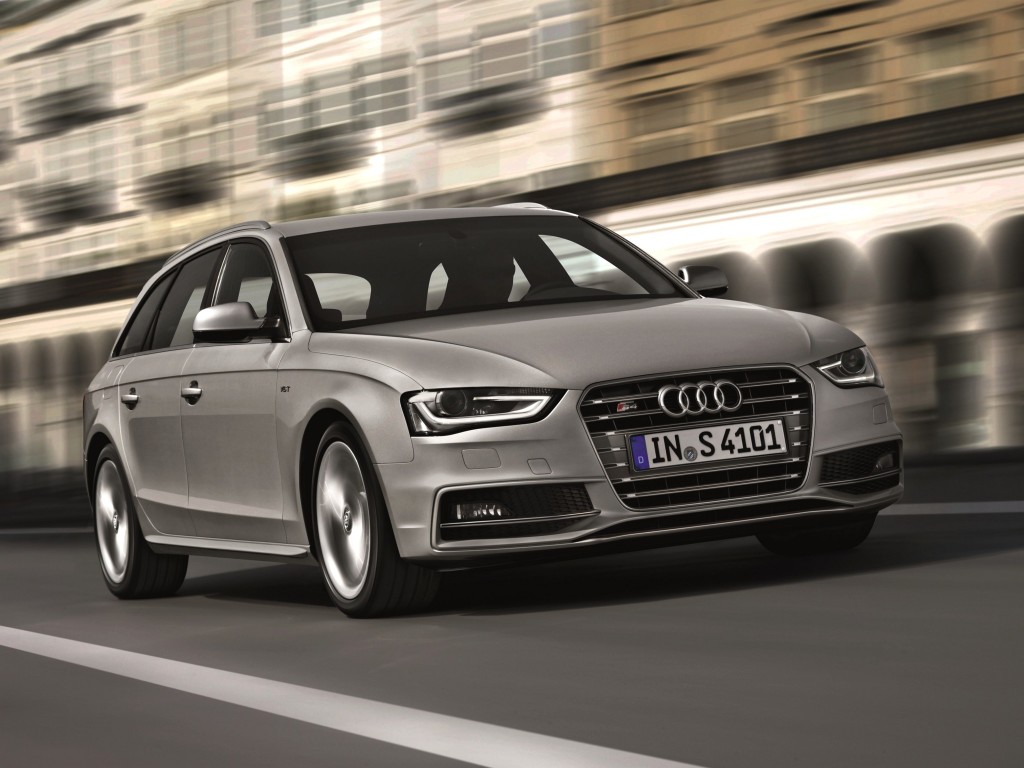 Audi S4 Avant photo 25