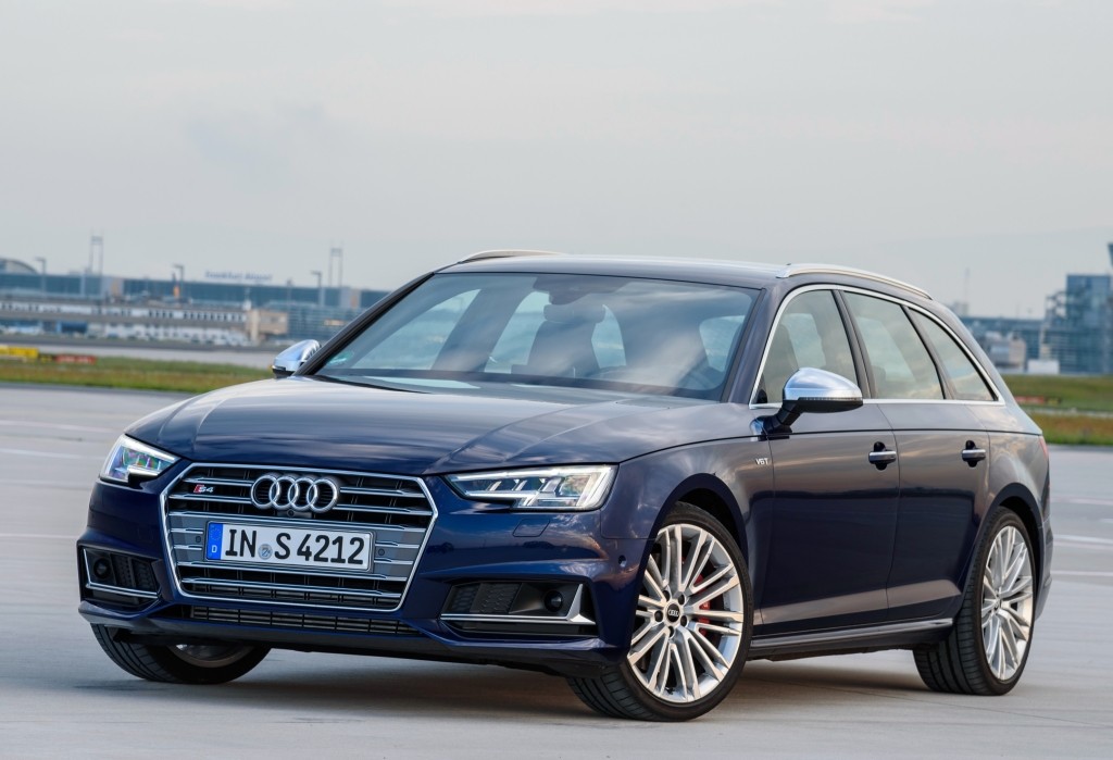Audi S4 Avant photo 25
