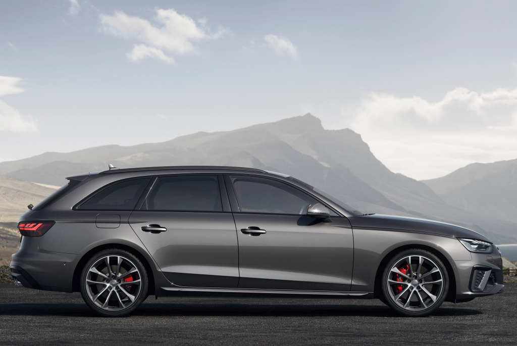 Audi S4 Avant photo 7