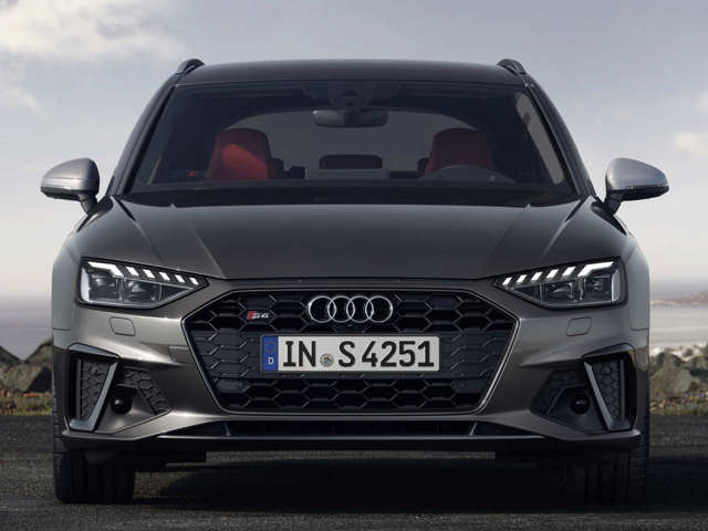 Audi S4 Avant photo 12