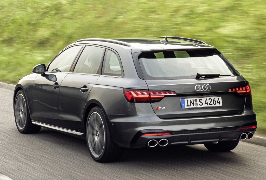 Audi S4 Avant photo 17