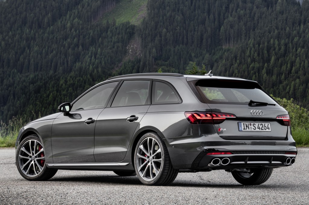 Audi S4 Avant photo 19