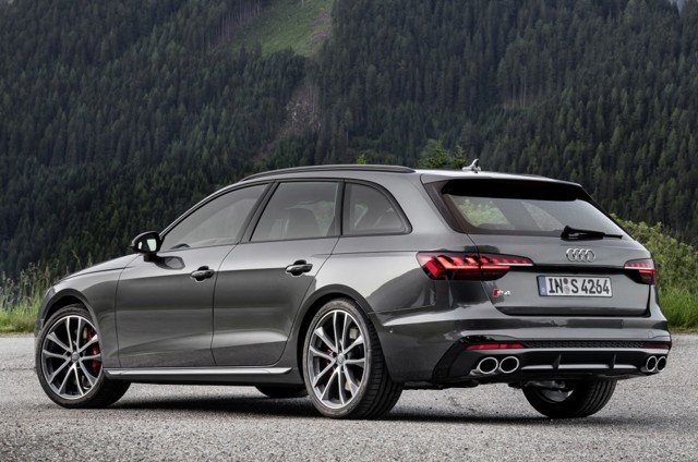 Audi S4 Avant photo 19
