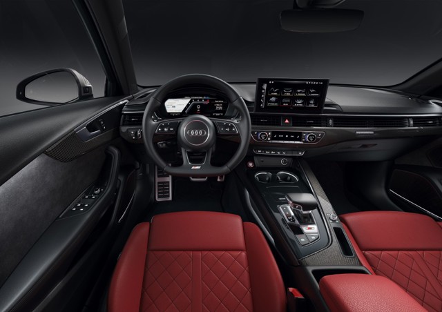 Audi S4 Avant photo 24