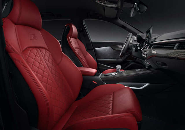 Audi S4 Avant photo 27