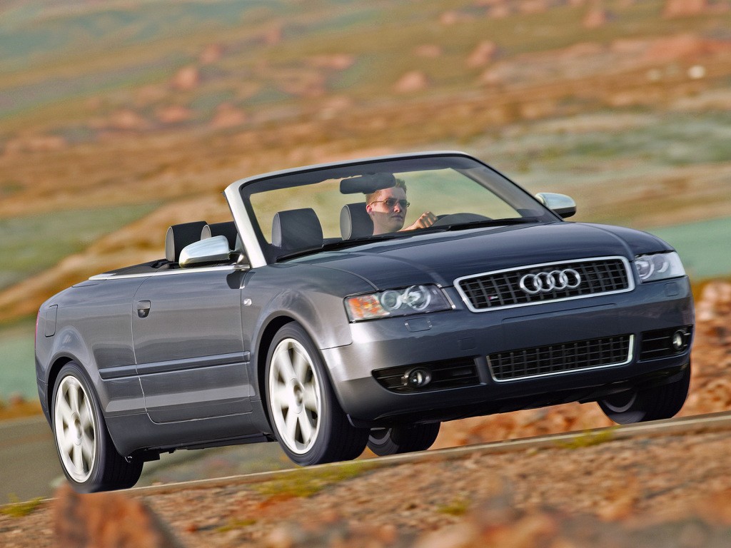 Audi S4 Cabriolet photo 13