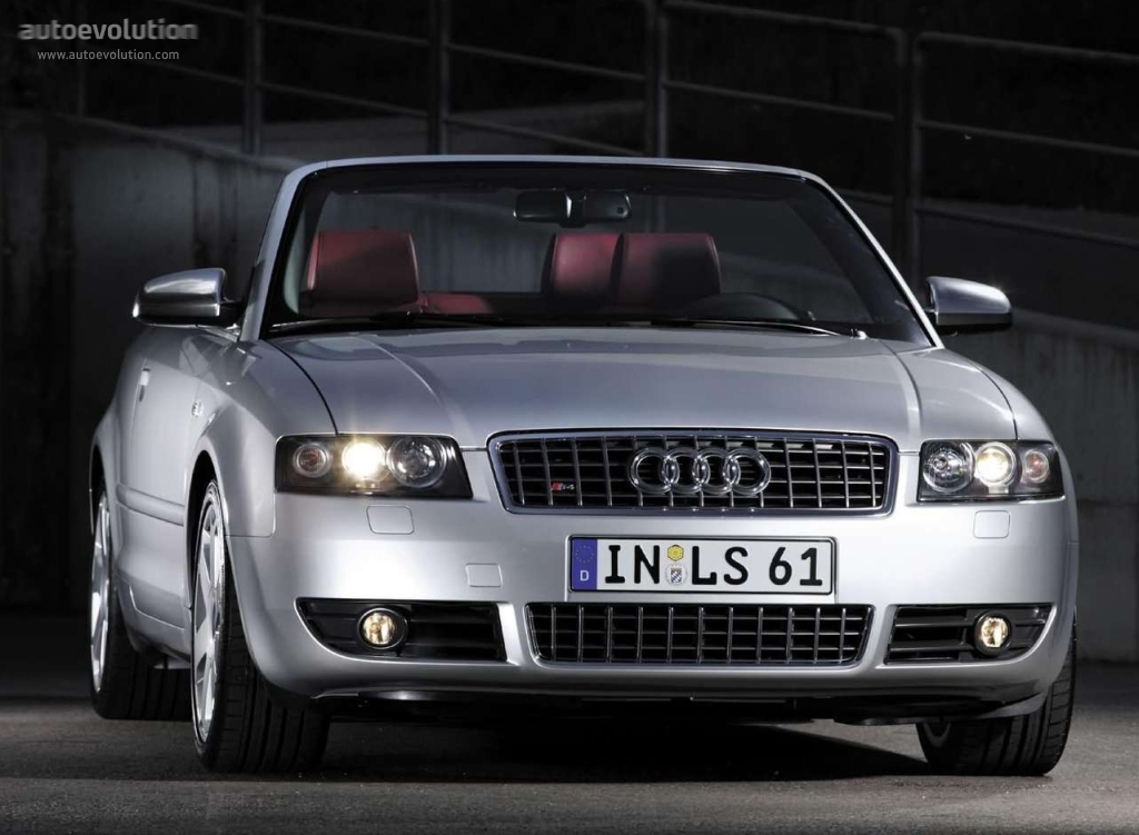 Audi S4 Cabriolet photo 2