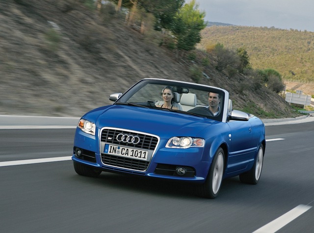 Audi S4 Cabriolet photo 8