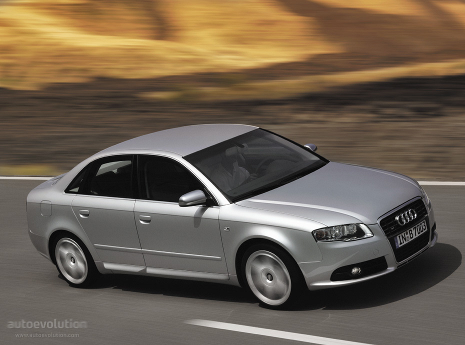 Audi S4 photo 5