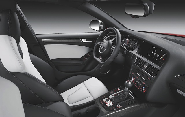Audi S4 photo 16