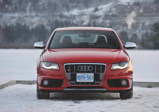 Audi S4 photo 2