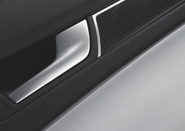 Audi S4 photo 20