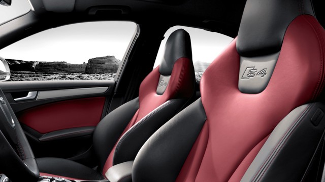 Audi S4 photo 19