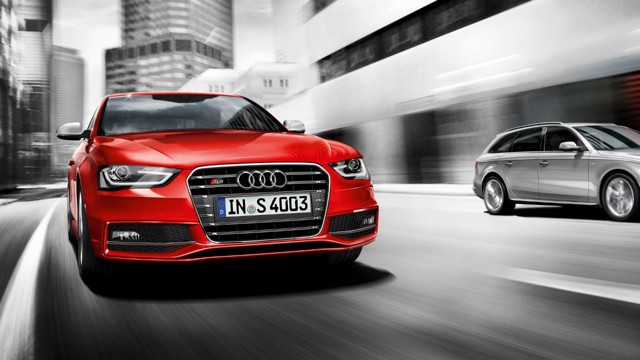 Audi S4 photo 10