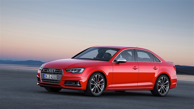 Audi S4 photo 6