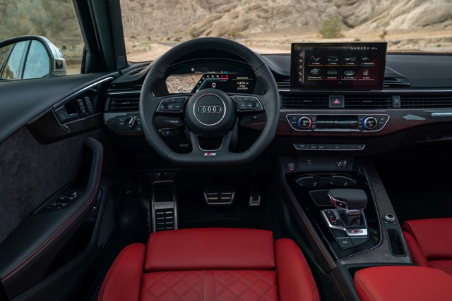 Audi S4 photo 68