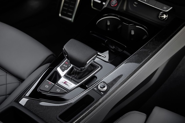 Audi S4 photo 64