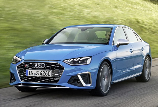 Audi S4 photo 3