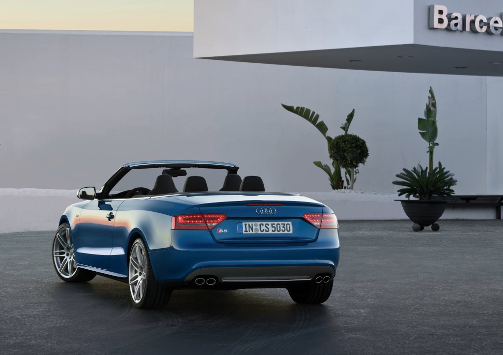 Audi S5 Cabriolet photo 15