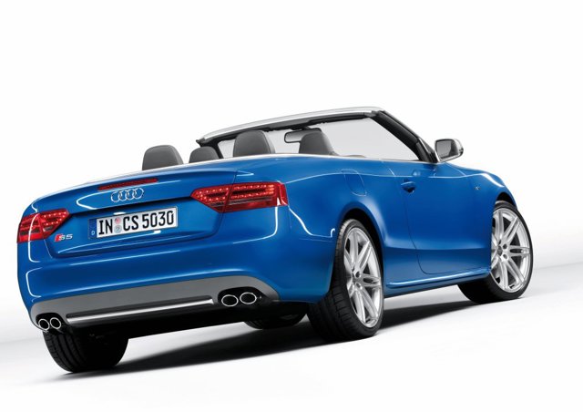 Audi S5 Cabriolet photo 4