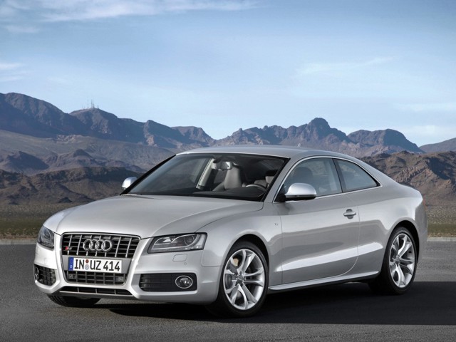 Audi S5 photo 14