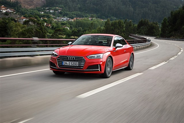 Audi S5 photo 7