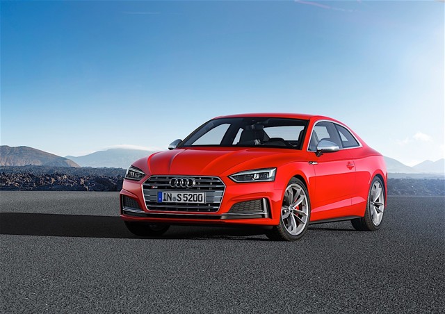 Audi S5 photo 8