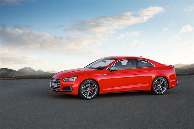 Audi S5 photo 13