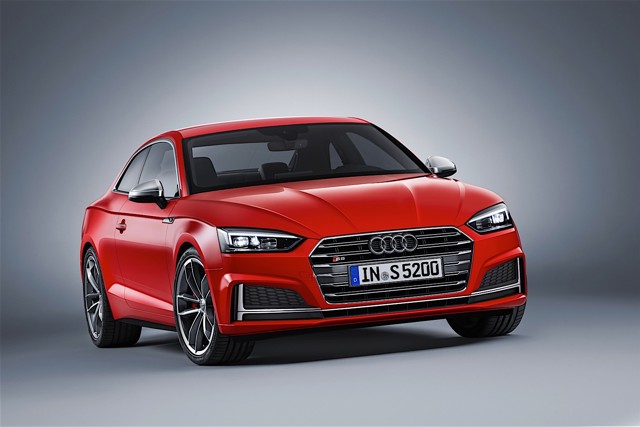 Audi S5 photo 16
