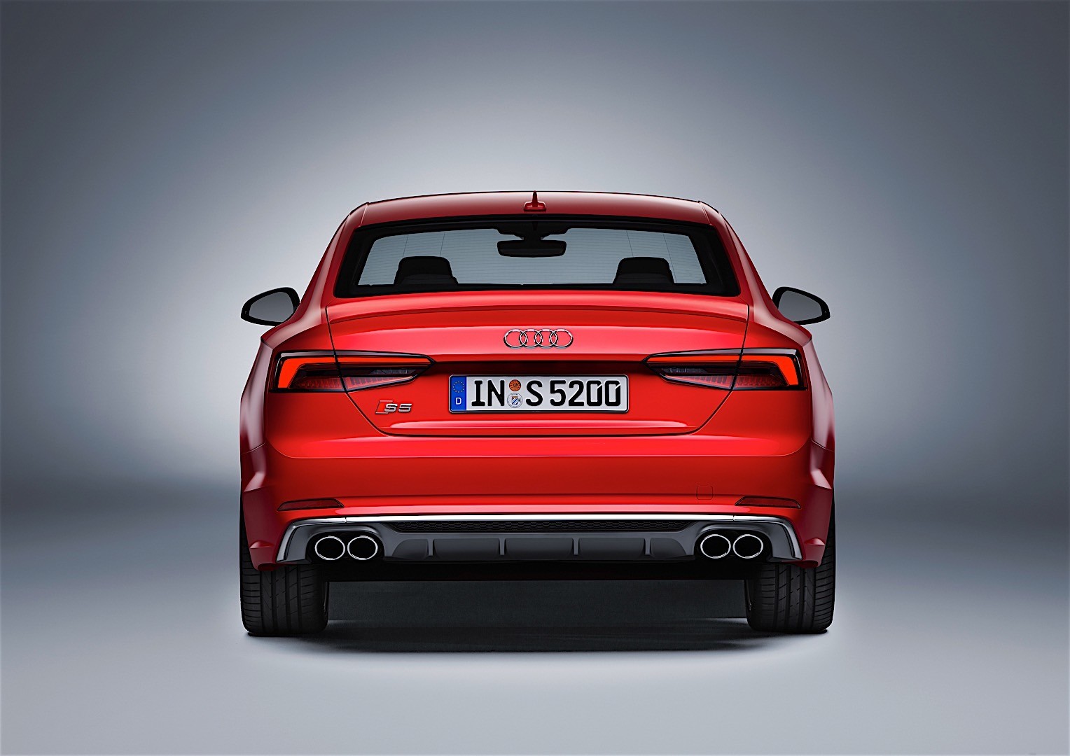 Audi S5 photo 19