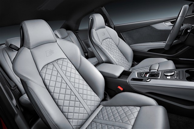 Audi S5 photo 25