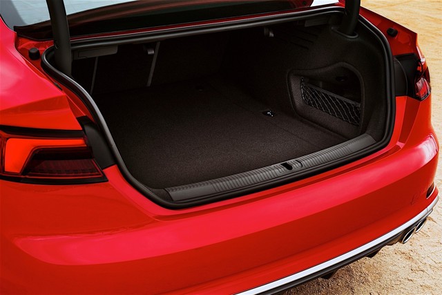 Audi S5 photo 27