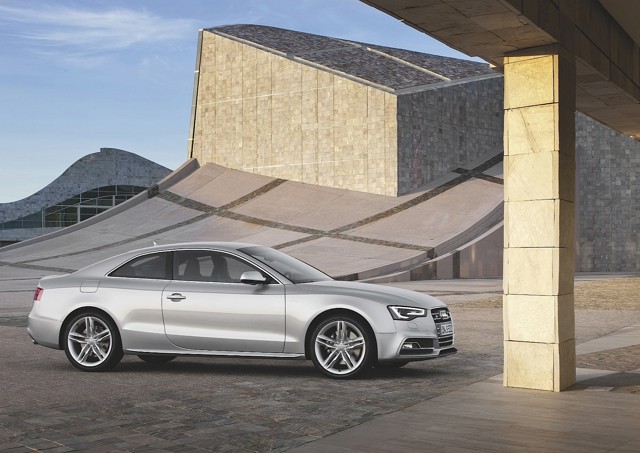 Audi S5 foto 8
